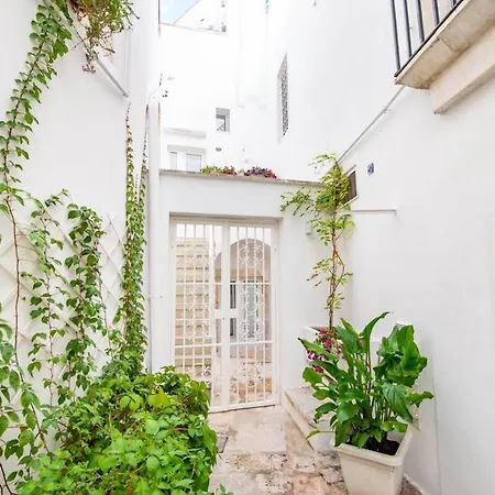 Raguso-cosy Elegant Hideaway * Martina Franca