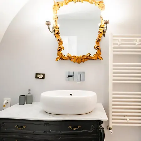 Raguso-cosy Elegant Hideaway *